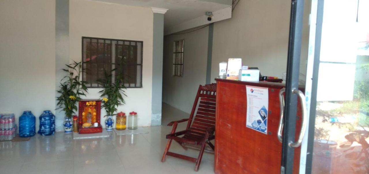 Fullmoon House Sihanoukville Exterior photo
