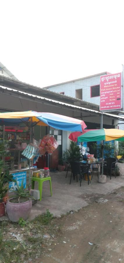 Fullmoon House Sihanoukville Exterior photo