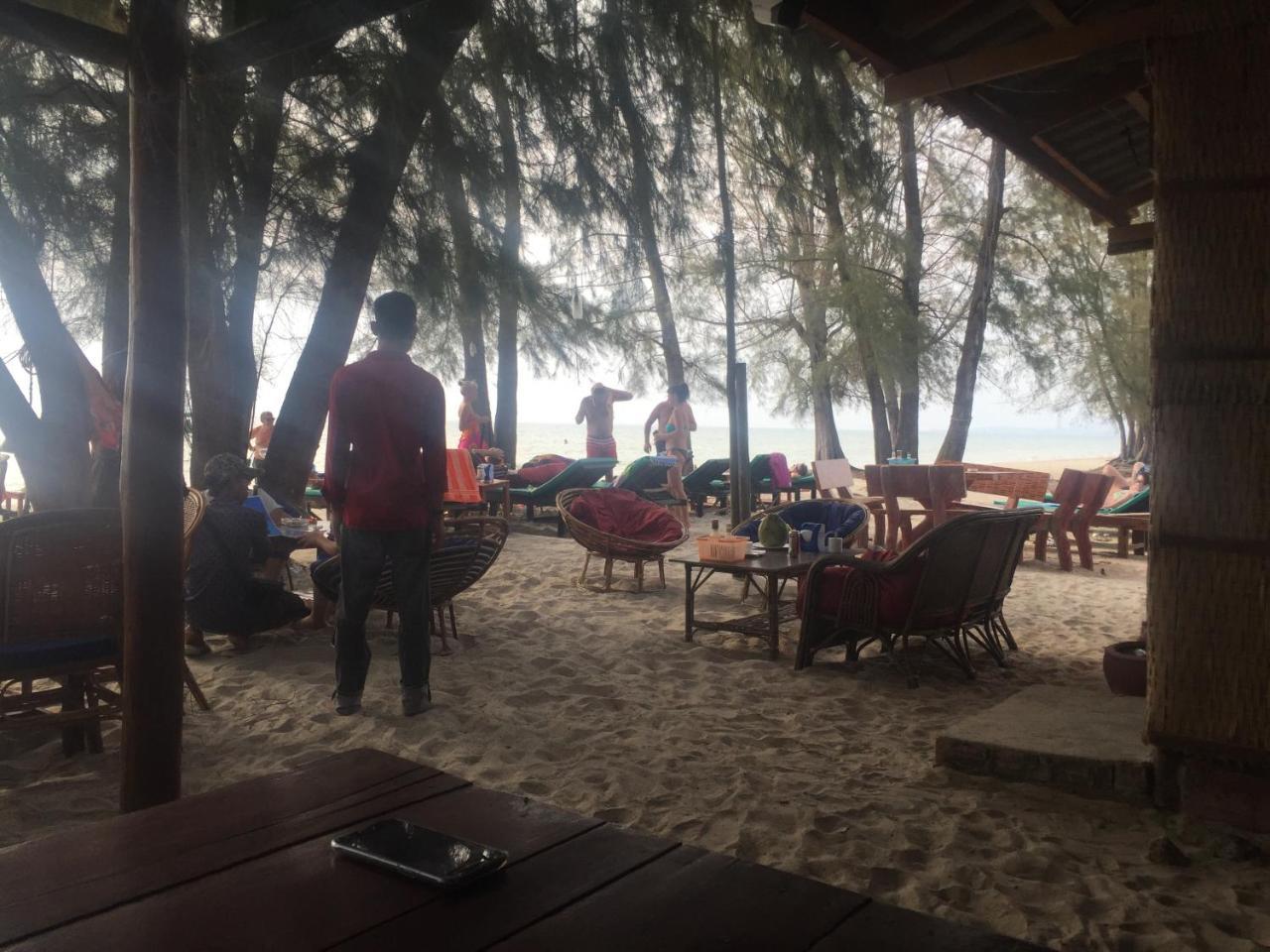 Fullmoon House Sihanoukville Exterior photo